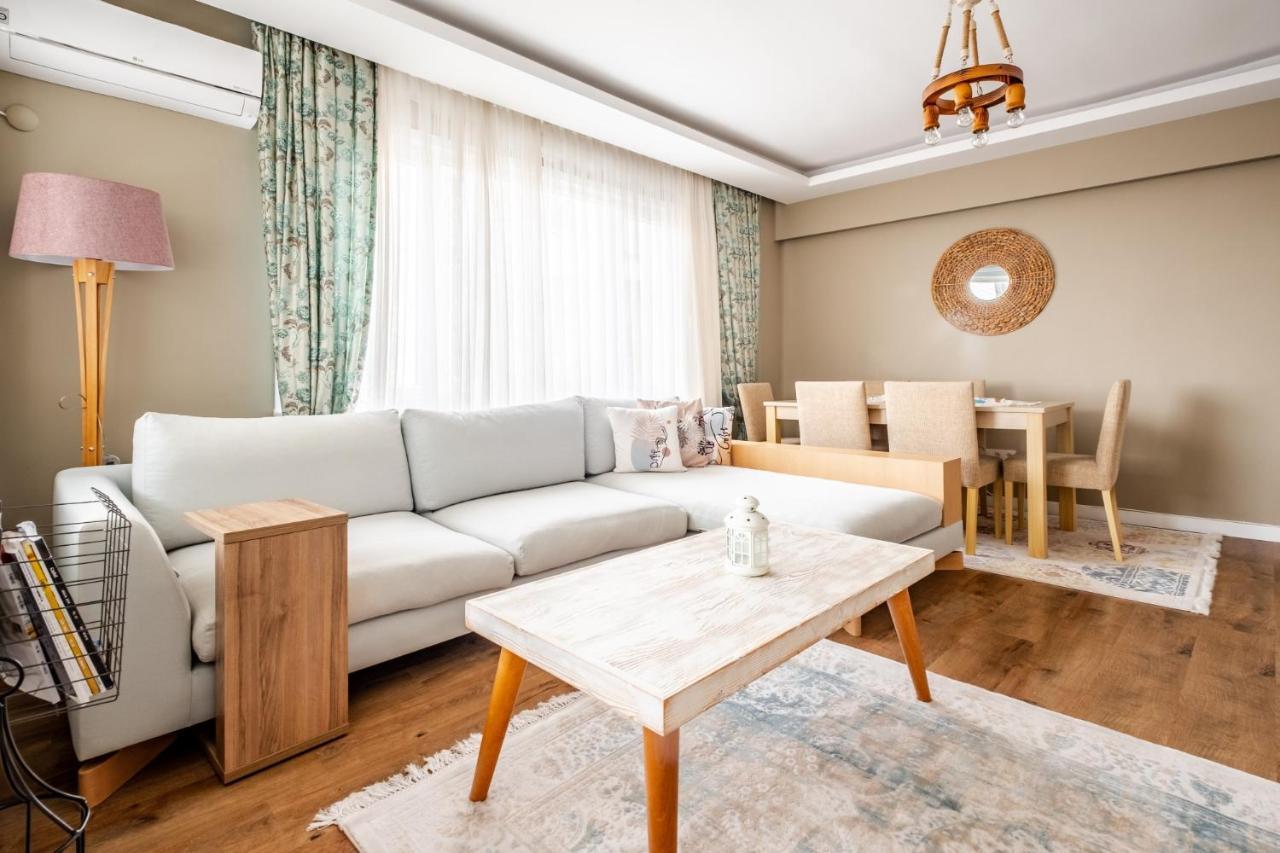 Vibrant Flat With Balcony In Maltepe Appartement Istanboel Buitenkant foto