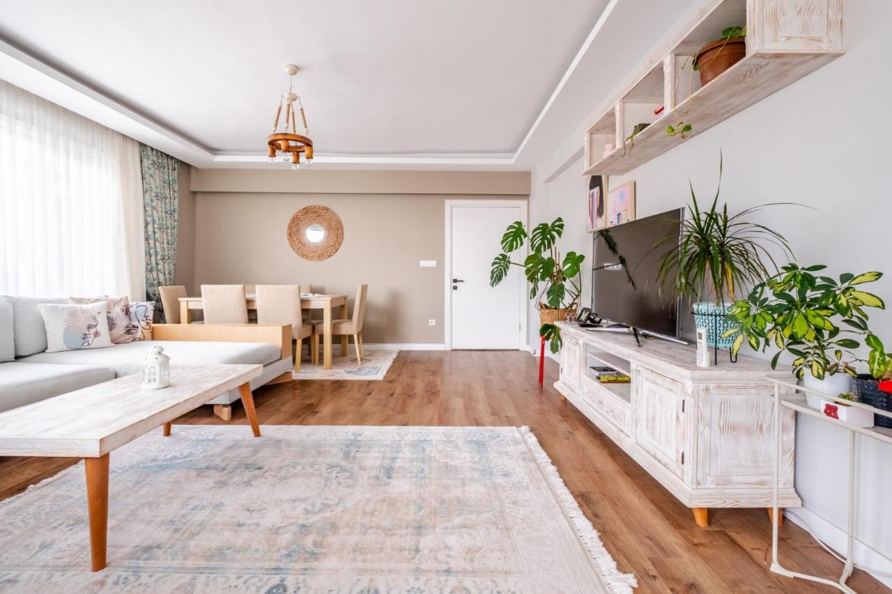 Vibrant Flat With Balcony In Maltepe Appartement Istanboel Buitenkant foto
