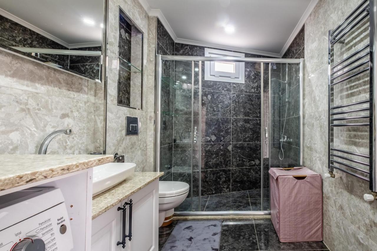 Vibrant Flat With Balcony In Maltepe Appartement Istanboel Buitenkant foto